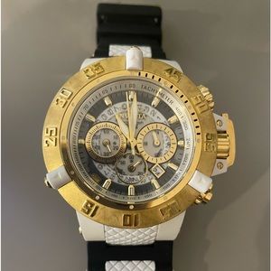 Invicta Subaqua Noma III Men’s Watch. Black/White/Gold